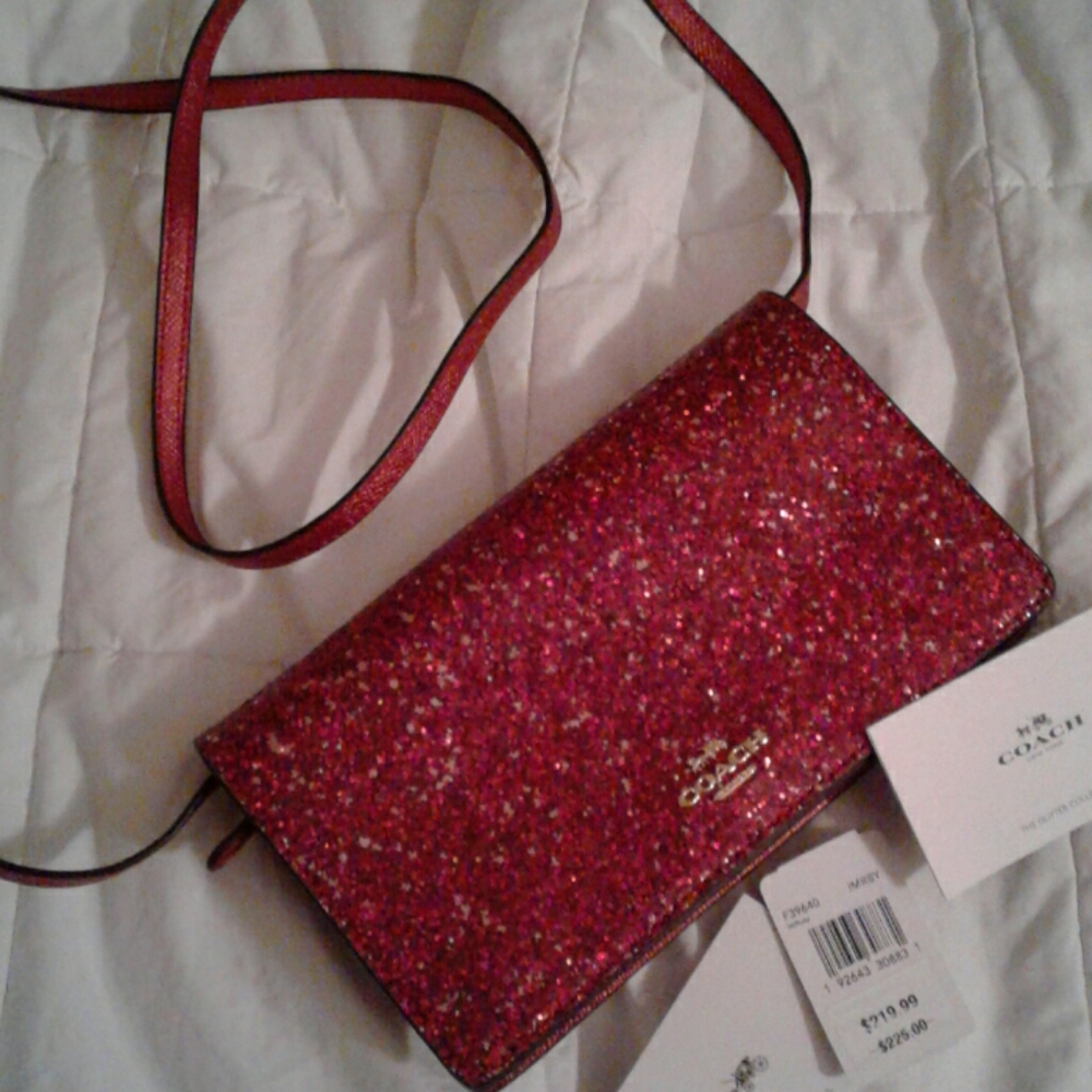 NWT  COACH crossbody bag